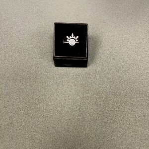 Bomb party Girl boss unicorn 
Rbp2191